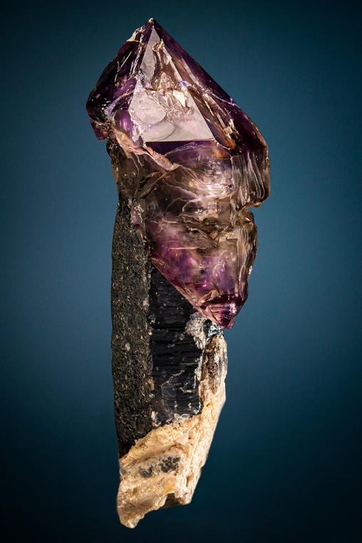 QUARTZ var. Amethyst on QUARTZ var. Smoky (repaired)